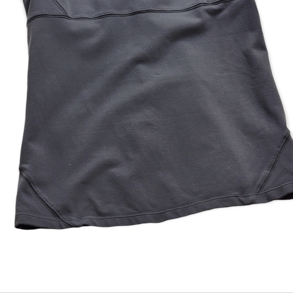 Athleta Racerback Workout Tank - Picture 3 of 6